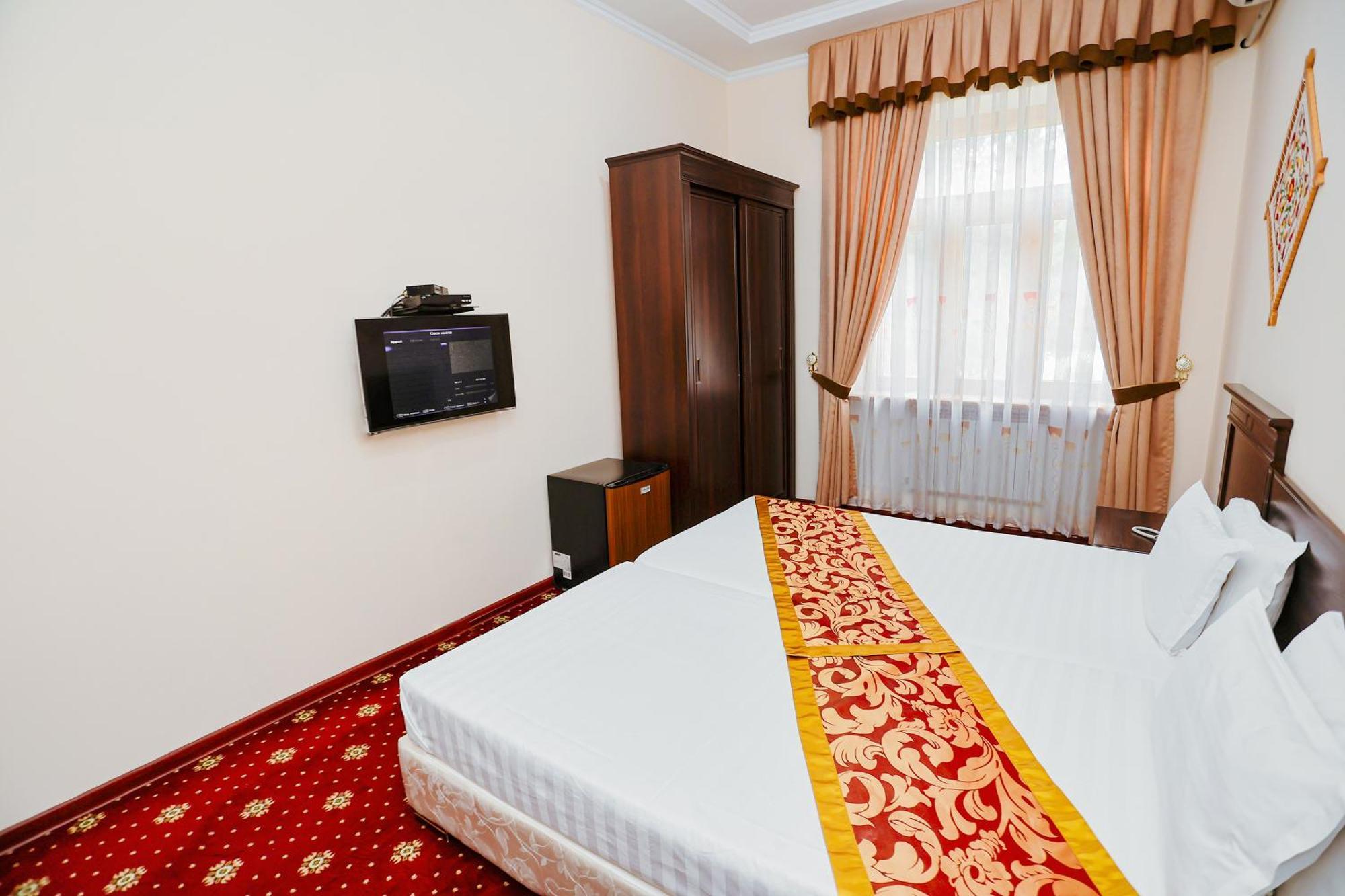 Hotel Yangi Sharq Samarcanda Exterior foto