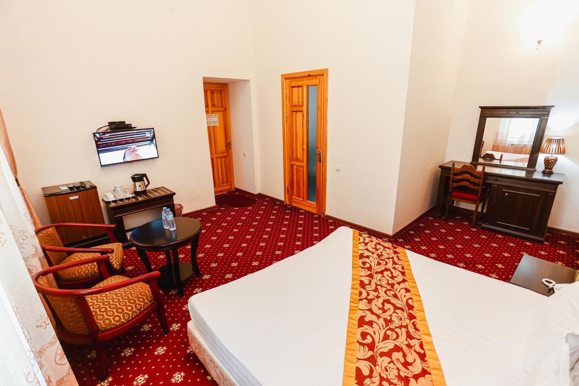 Hotel Yangi Sharq Samarcanda Exterior foto